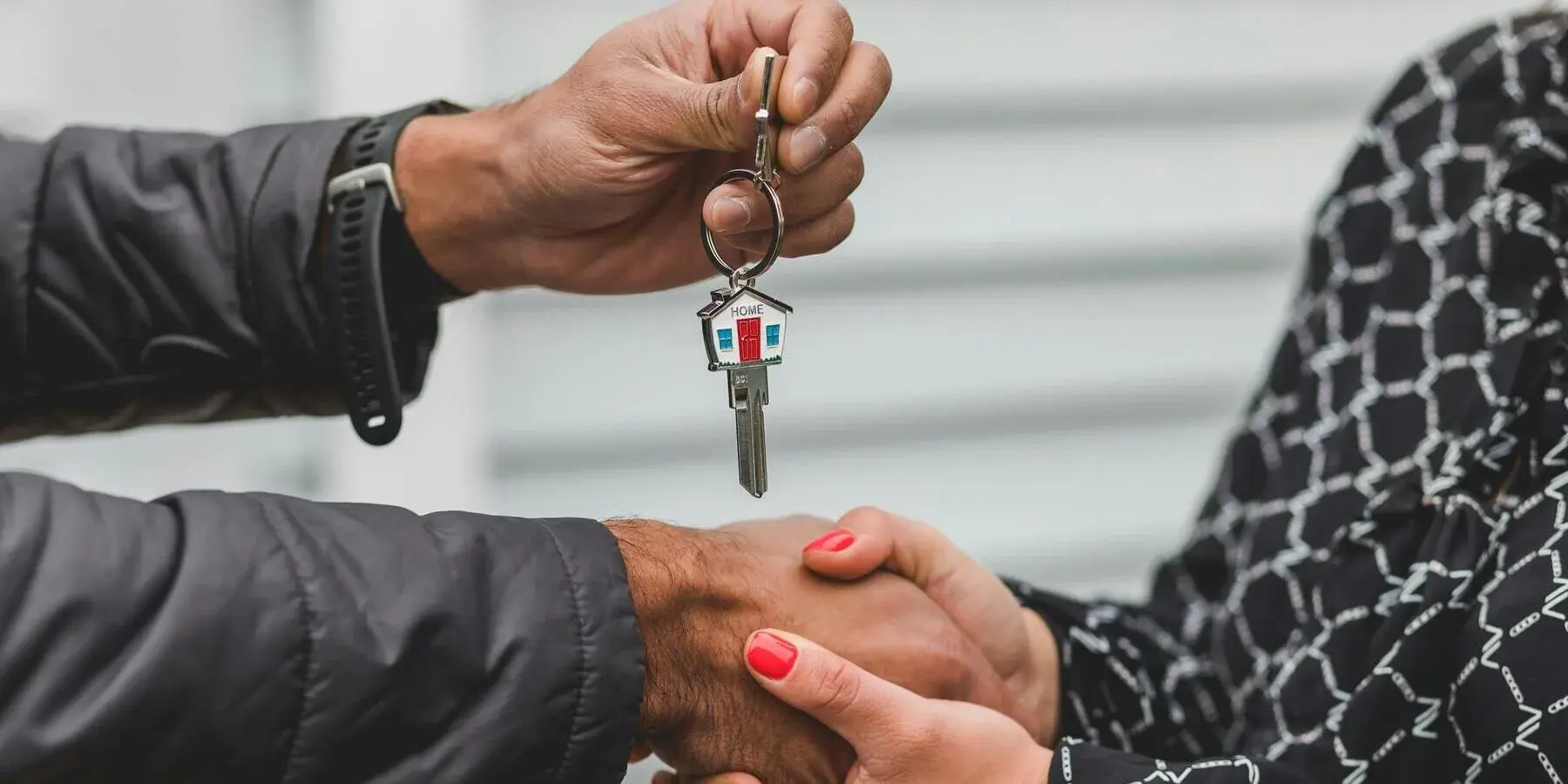 Mortgage Refinancing: How to Make the Right Choice and Save Money